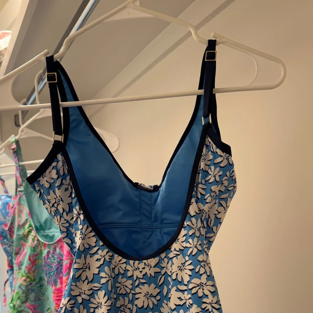 Lilly Pulitzer Blue and White Floral One Piece Swimsuit - Picture 5 of 5
